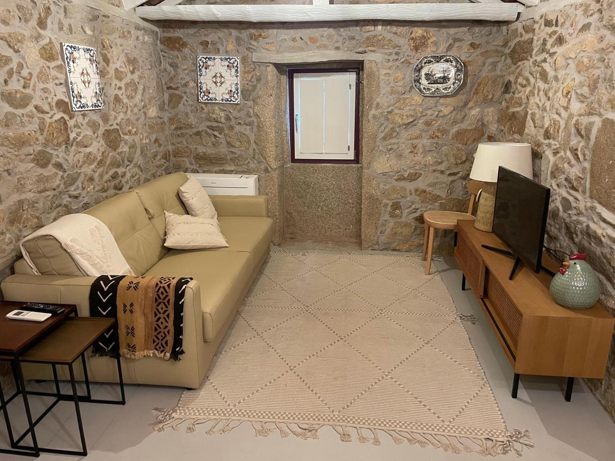 Villa Casa Velha-Santiagofamilyhouse Sever do Vouga Exterior foto